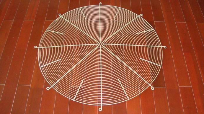 Powder coated wire fan guard